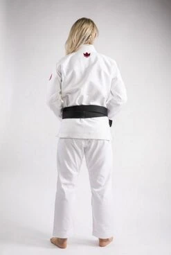 Kingz Classic 3.0 Womens Jiu Jitsu Gi Bianco -Eleganza Atletica Negozio kingz classic 30 womens jiu jitsu gi white 4