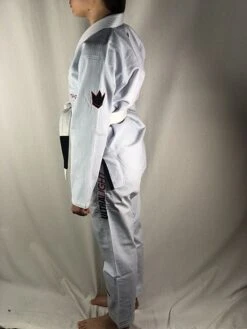 Kingz Ultralight 2.0 Women BJJ Gi Bianco -Eleganza Atletica Negozio kingz ultralight 20 women bjj gi white 2