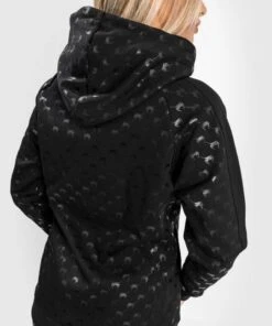 Venum Monogram Hoodie Ladies Nero 6 Venum Monogram Hoodie Ladies Nero -Eleganza Atletica Negozio venum monogram hoodie ladies black 3