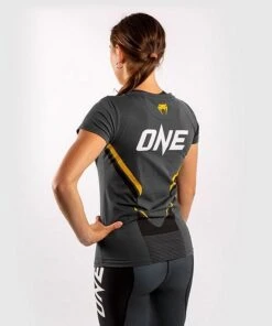 Venum ONE FC Impact Women Tshirt Grigio-Giallo -Eleganza Atletica Negozio venum one fc impact women tshirt grey yellow 6