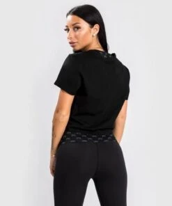 Venum Pink Pocket TShirt For Women Nero-Rosa -Eleganza Atletica Negozio venum pink pocket tshirt for women black pink 3