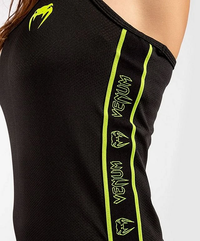 Venum Tecmo Tank Top For Women Nero-Giallo 6 Venum Tecmo Tank Top For Women Nero-Giallo - immagine 4